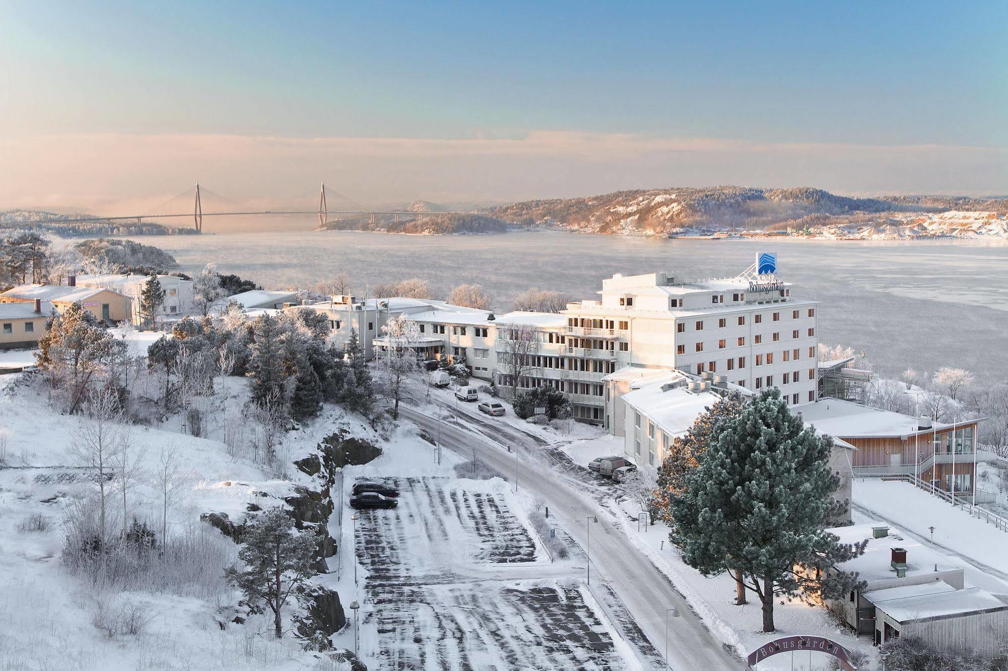 Bohusgarden Hotell & Konferens Uddevalla Exterior photo